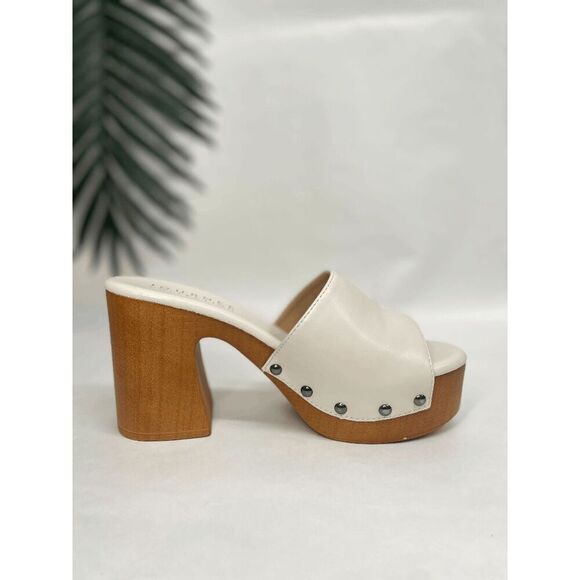 Journee Collection Women's Veda Platform Sandal - White 6.5 - Picture 4 of 8